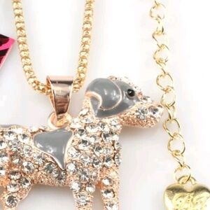Cute dog pendant necklace